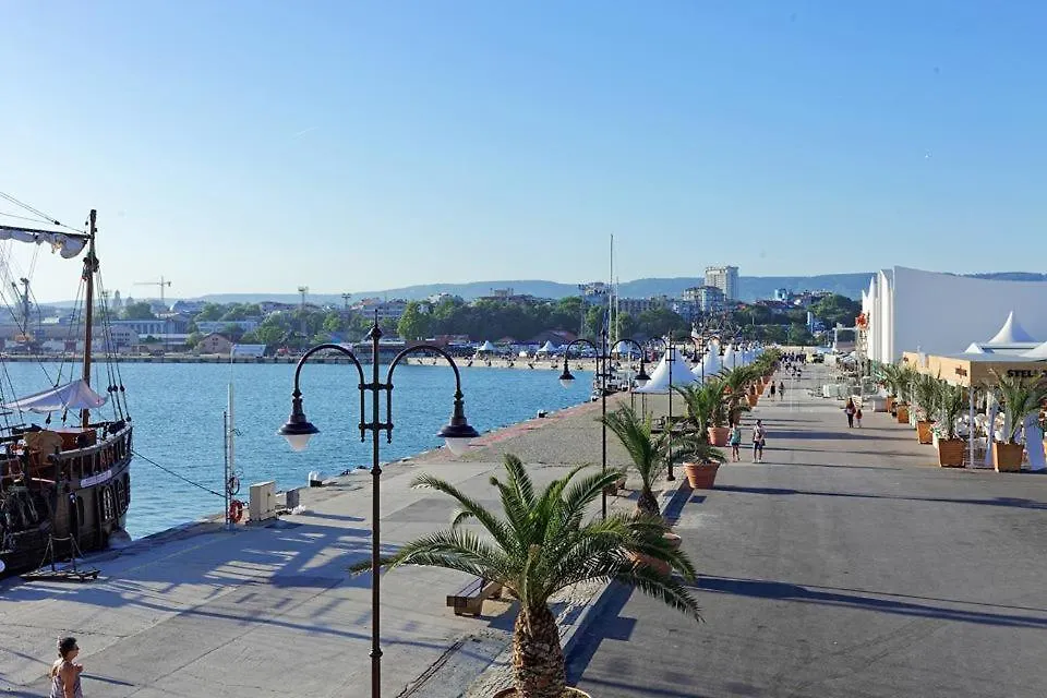 Apartment Sea Pearl Varna 0*,
